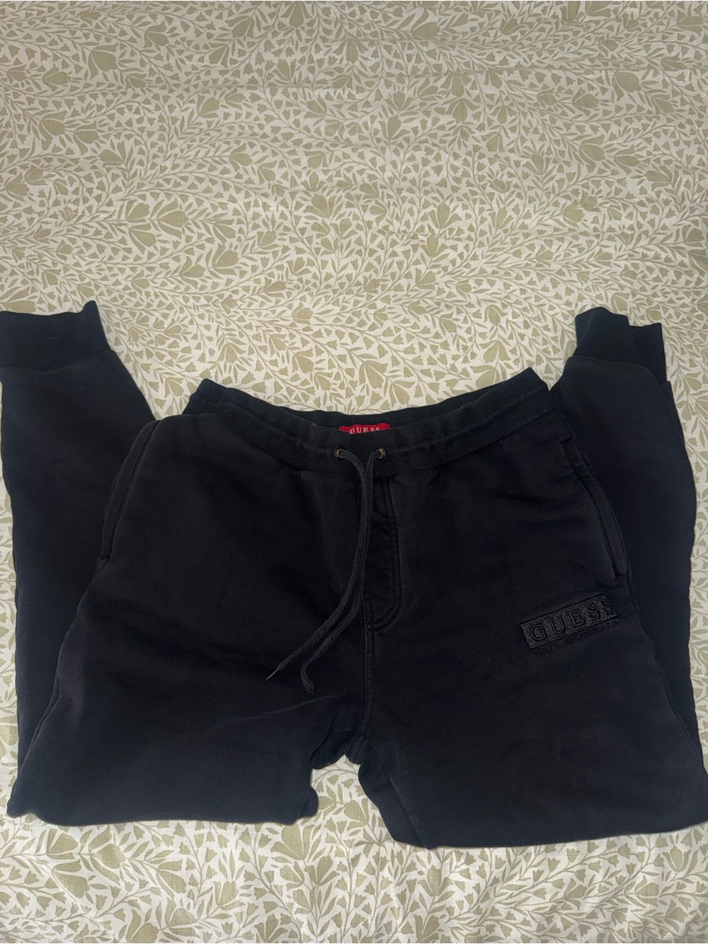 Guess Black Men's Jogger Sweatpants with Logo Patch